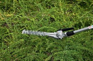 Blog équip'jardin - Les outils multifonction STIHL : tout connaître du combi-système STIHL Blog équip'jardin combi fauch